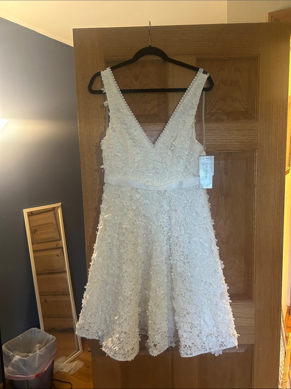 Ivory Floral Lace V-Neck A-Line Wedding Dress